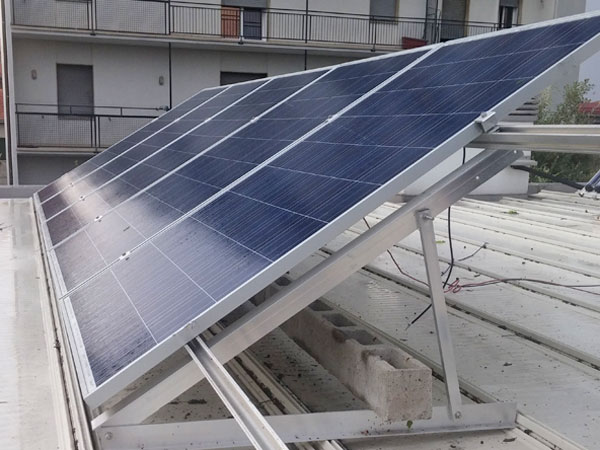 Disporre-di-un-impianto-fotovoltaico-modena